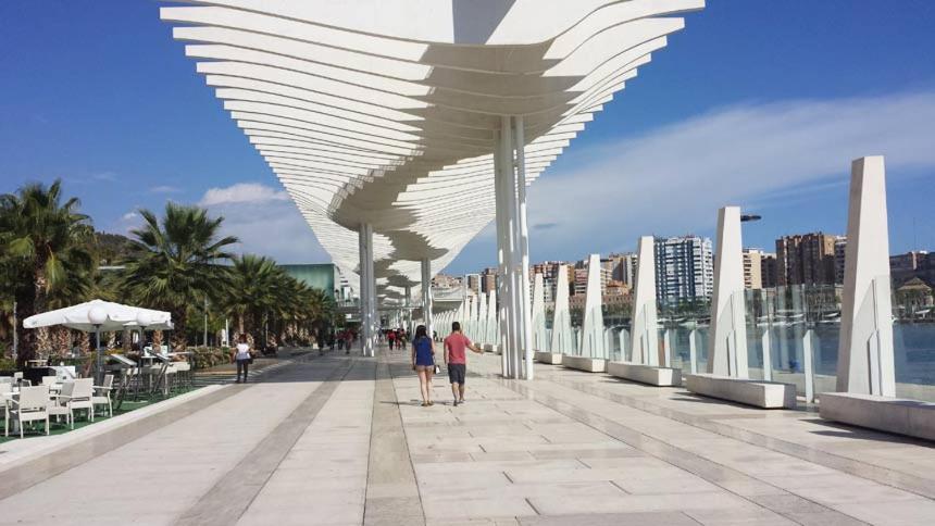 Precioso Apartamento A 5 Minutos Andando De La Playa Malaga Luaran gambar